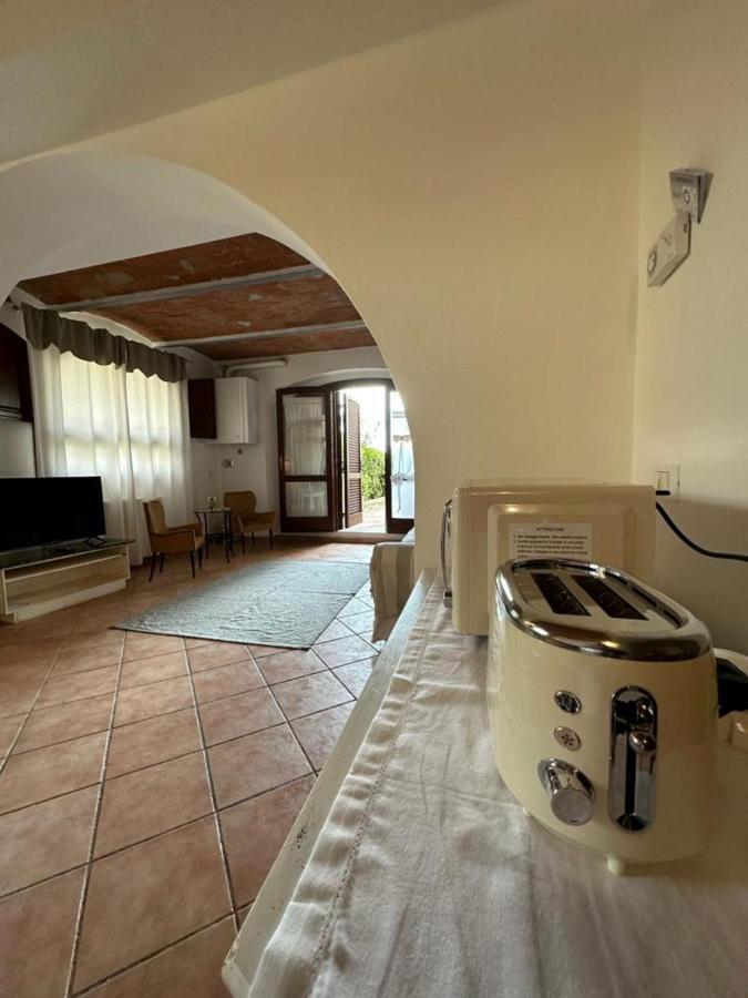 La Casa Di Filippo Lägenhet Quercianella Exteriör bild