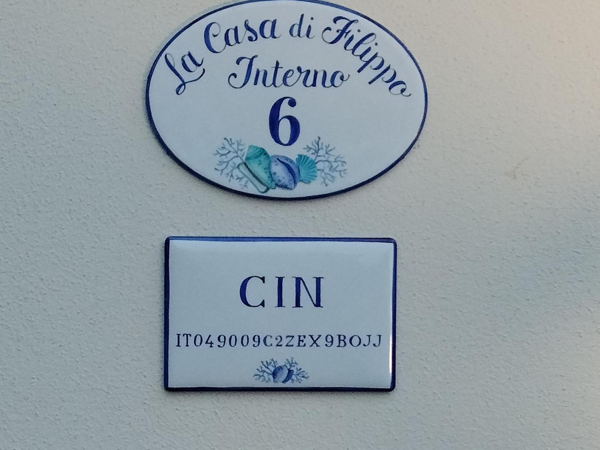La Casa Di Filippo Lägenhet Quercianella Exteriör bild